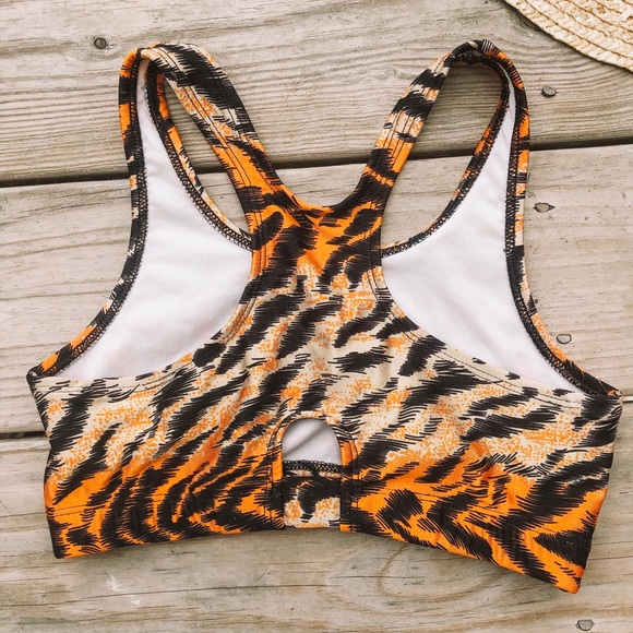 Animal Print Sports Bra - Picture 2 of 3